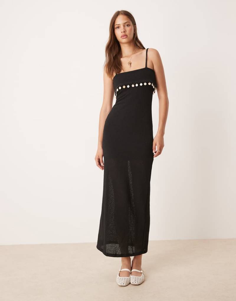 ASOS DESIGN - Maxikleid in Schwarz mit Besatz aus Strick mit Muscheldetails von ASOS DESIGN