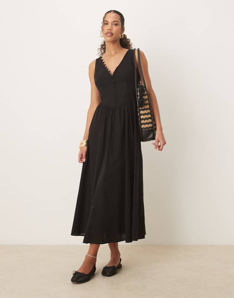 ASOS DESIGN - Maxikleid in Schwarz mit V-Ausschnitt, Knopfleiste und tiefer Taille von ASOS DESIGN