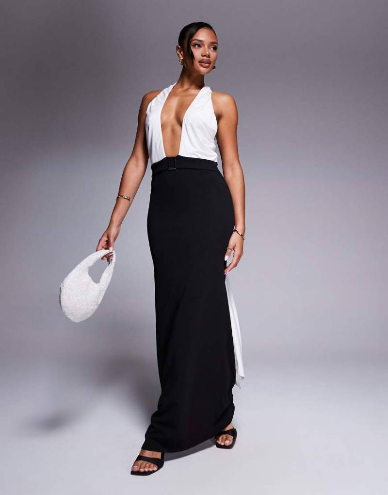 ASOS DESIGN - Maxikleid in Schwarz und Weiß mit überkreuztem Detail, Neckholder und Drapierung-Bunt von ASOS DESIGN