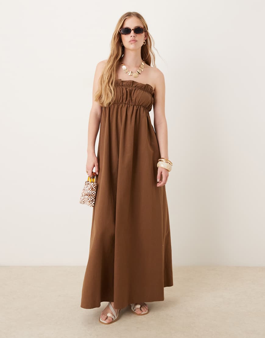 ASOS DESIGN - Maxikleid in tiefem Schokobraun mit geraffter Brustpartie ASOS DESIGN - Maxikleid in tiefem Schokobraun mit geraffter Brustpartie von ASOS DESIGN