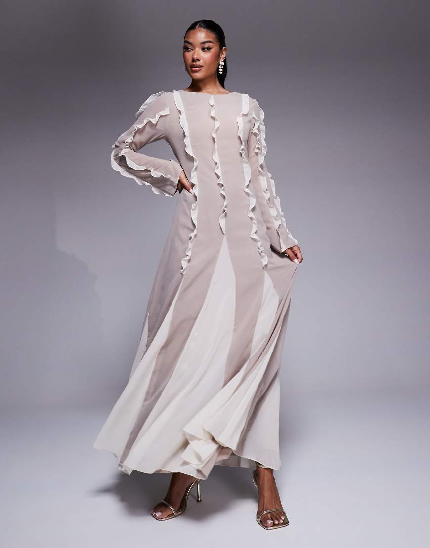 ASOS DESIGN - Maxikleid mit Blockfarbend-Design in Stone & Cremeweiß, Godet-Saum und Rüschennähten-Bunt von ASOS DESIGN