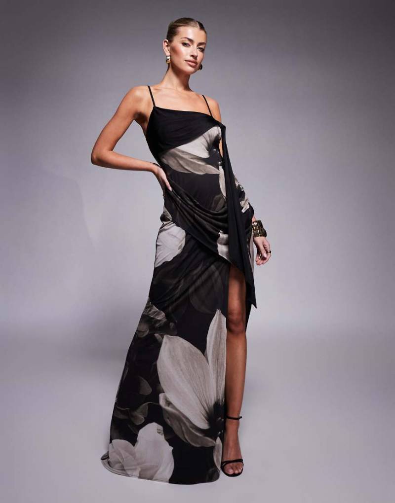 ASOS DESIGN - Maxikleid mit Oversize-Blumenmuster, asymmetrischem Ausschnitt und drapiertem Schlitzdetail-Bunt von ASOS DESIGN