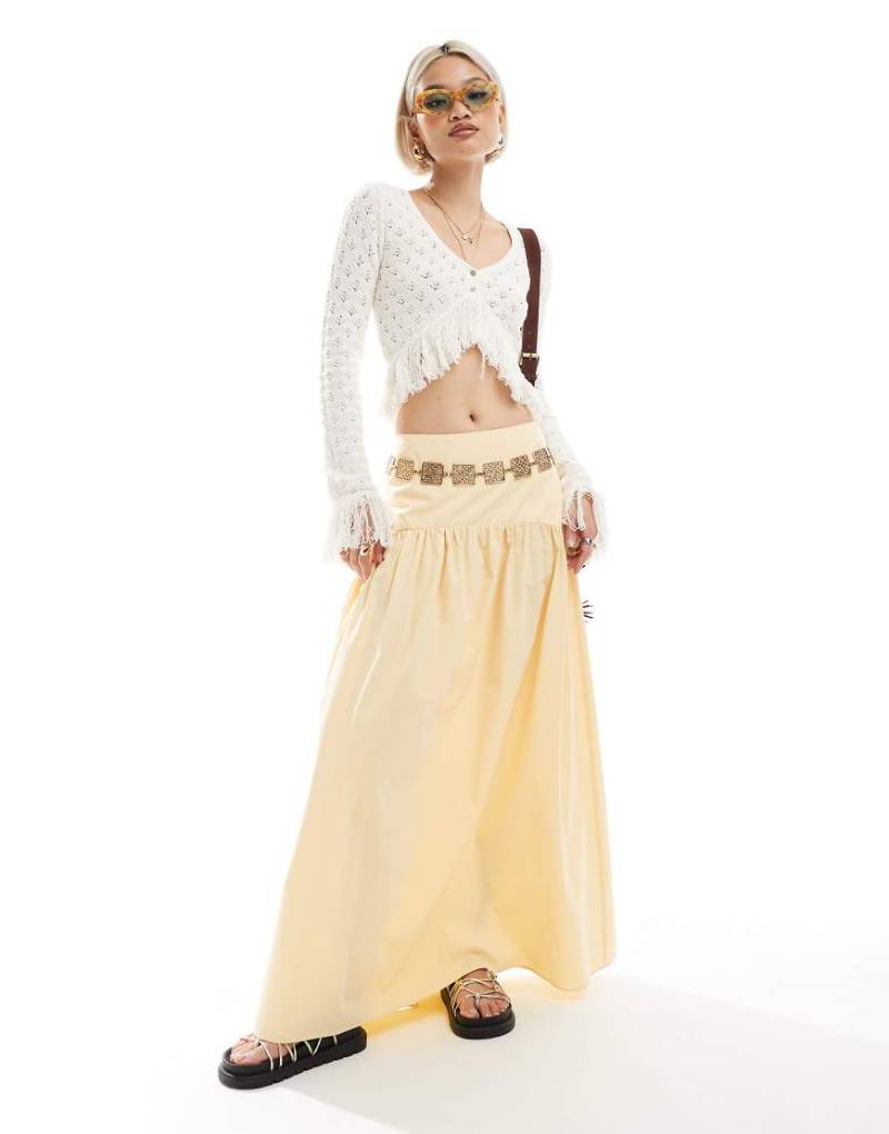 ASOS DESIGN - Maxirock in Gelb mit tiefer Taille von ASOS DESIGN