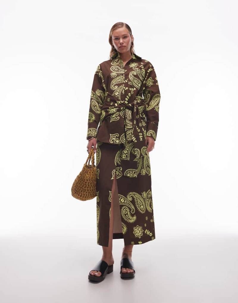 ASOS DESIGN - Maxirock mit gewickelter Vorderseite und Paisleymuster-Bunt von ASOS DESIGN