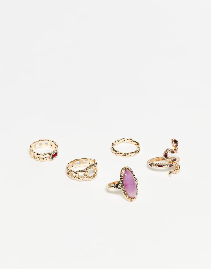 ASOS DESIGN - Mehrere goldfarbene Ringe mit ungewöhnlichen Designs von ASOS DESIGN