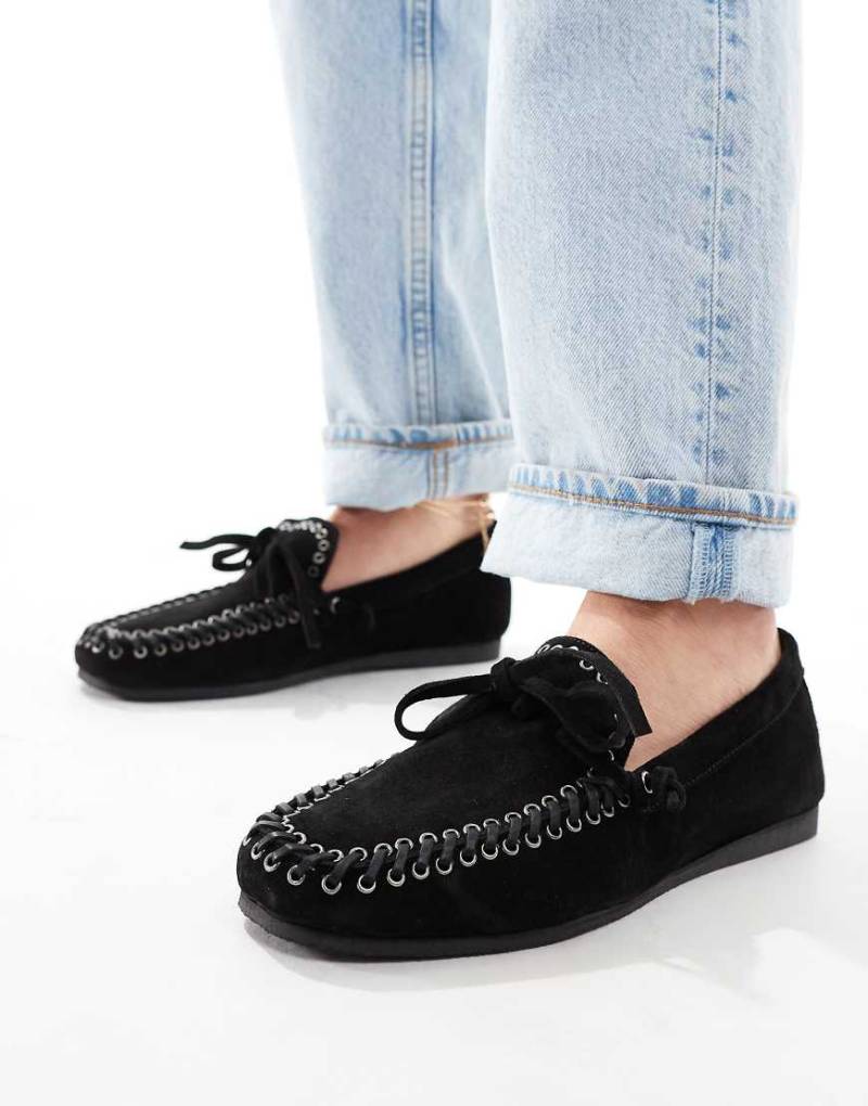 ASOS DESIGN - Merit - Bootsschuhe aus schwarzem Leder von ASOS DESIGN