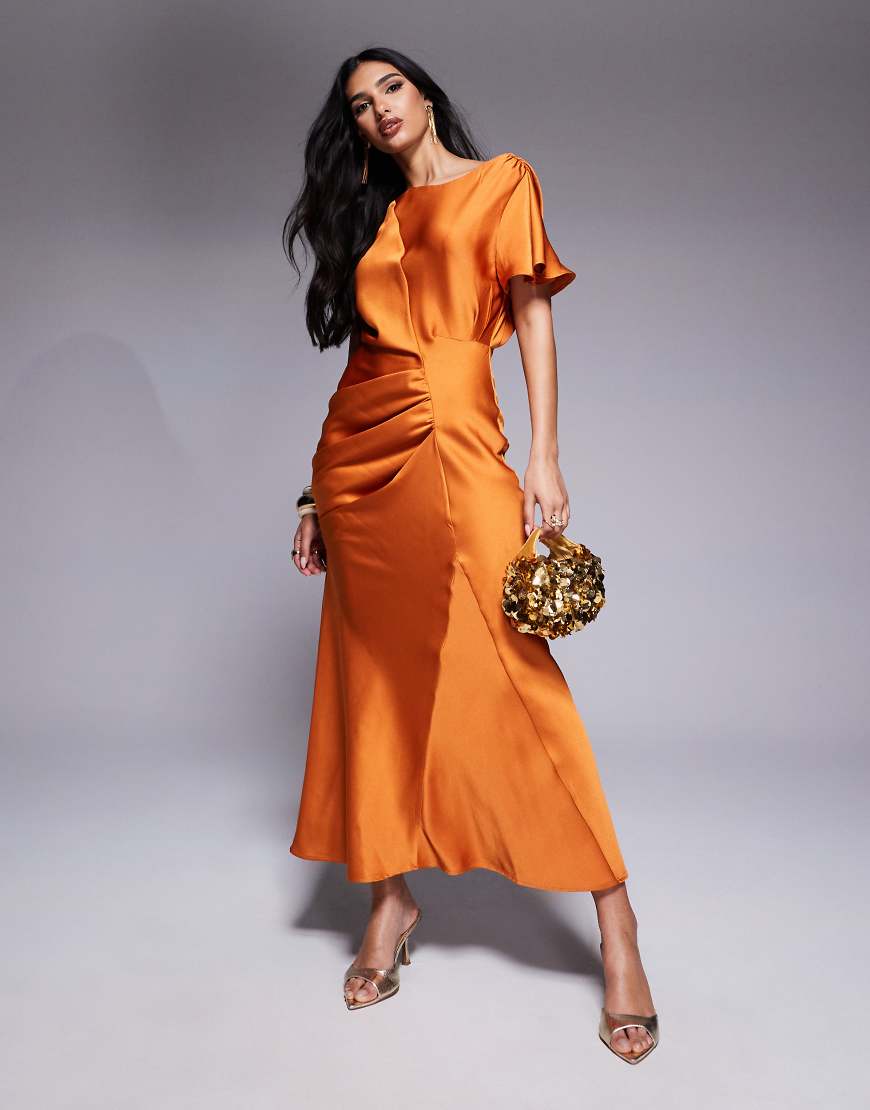 ASOS DESIGN - Midaxi-Kleid aus Satin in Rostrot mit Flatterärmeln-Orange ASOS DESIGN - Midaxi-Kleid aus Satin in Rostrot mit Flatterärmeln-Orange von ASOS DESIGN