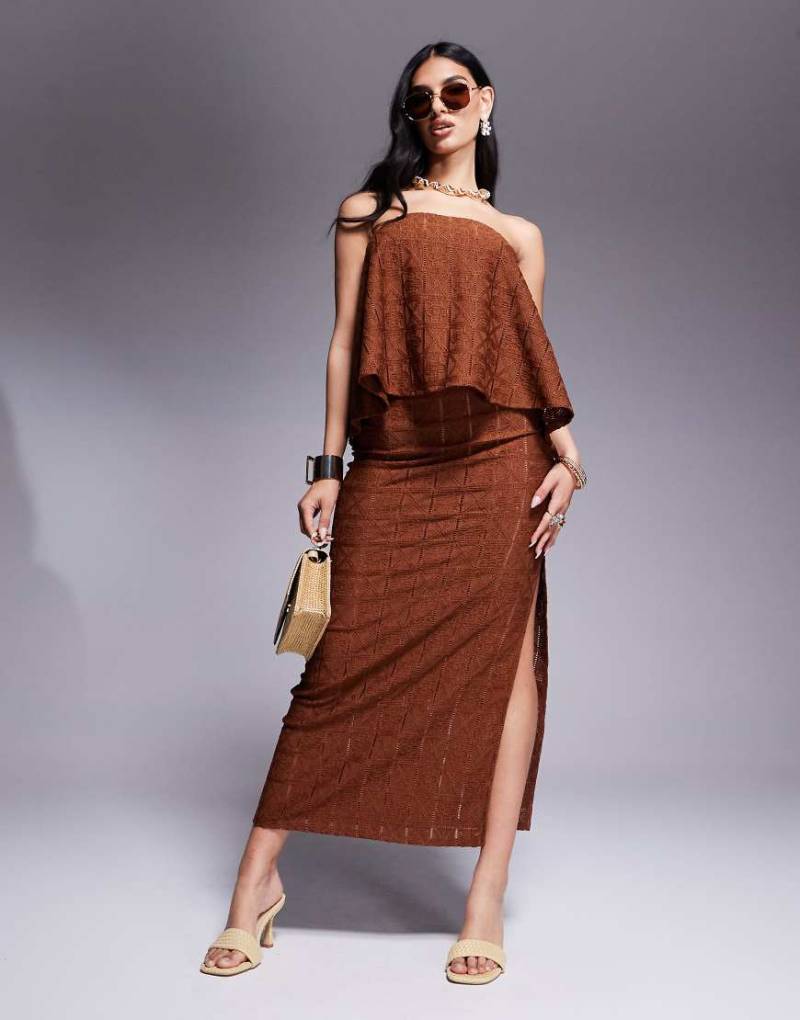 ASOS DESIGN - Midaxi-Rock aus Häkelstrick in Schokobraun mit Seitenschlitz, Kombiteil von ASOS DESIGN