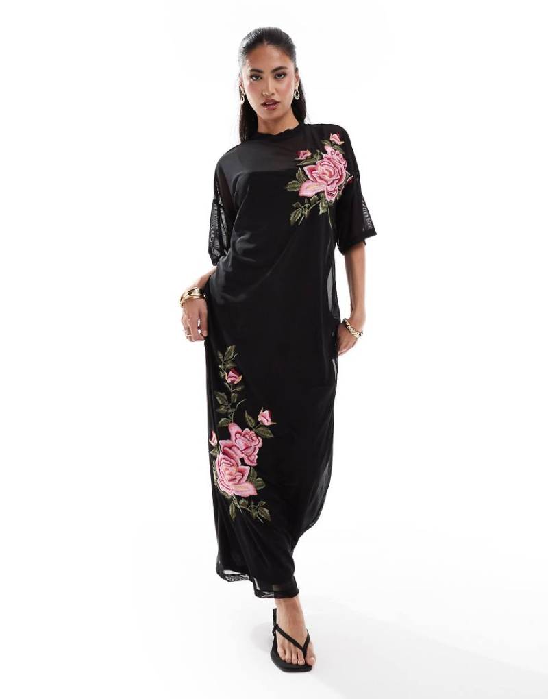 ASOS DESIGN - Midaxi-T-Shirtkleid in Oversize-Passform aus Netzstoff mit großer Rosenstickerei-Schwarz von ASOS DESIGN