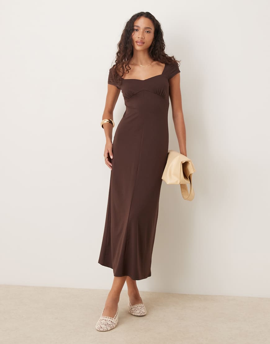 ASOS DESIGN - Midi-Freizeitkleid in Schokobraun mit Kappärmeln-Brown von ASOS DESIGN
