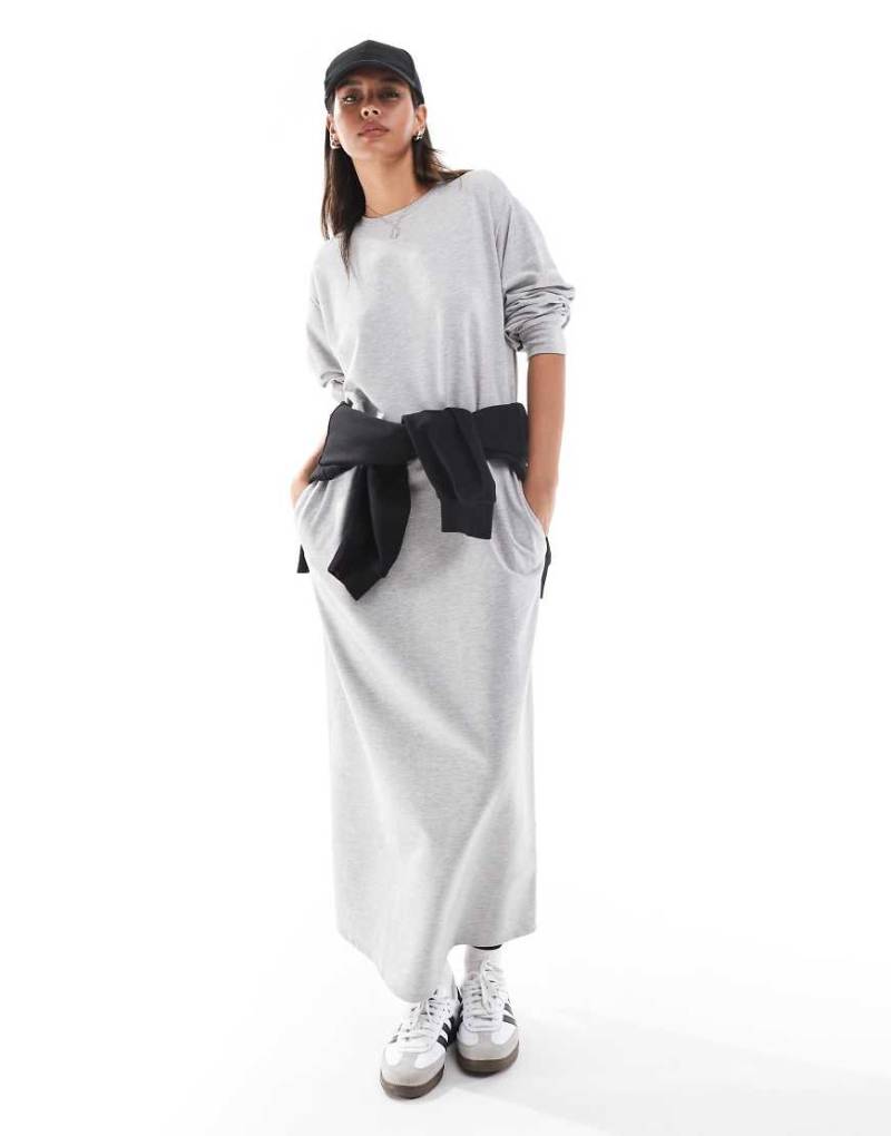 ASOS DESIGN - Midi-Sweatshirt-Kleid in meliertem Grau mit Rundhalsausschnitt von ASOS DESIGN