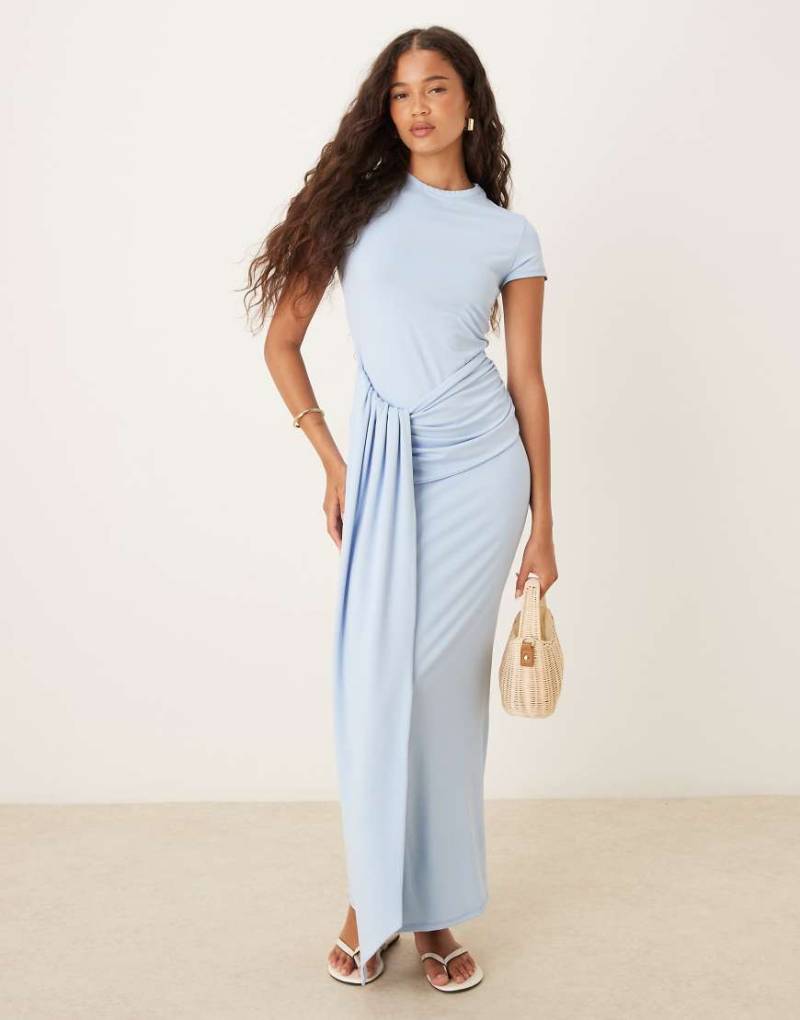 ASOS DESIGN - Midi-T-Shirt-Kleid in Babyblau mit geknoteter Taille von ASOS DESIGN