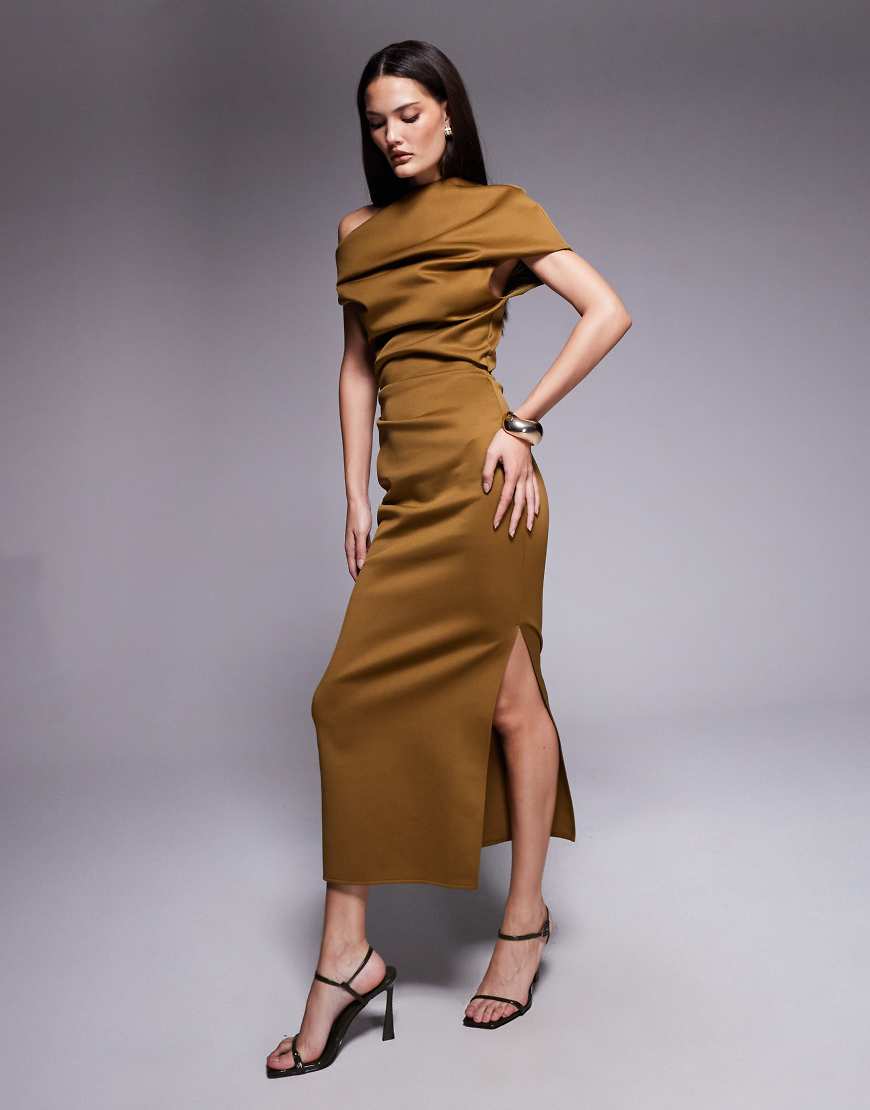 ASOS DESIGN - Midikleid aus strukturiertem Scuba-Stoff in Braun mit abfallender Schulter-Brown ASOS DESIGN - Midikleid aus strukturiertem Scuba-Stoff in Braun mit abfallender Schulter-Brown von ASOS DESIGN