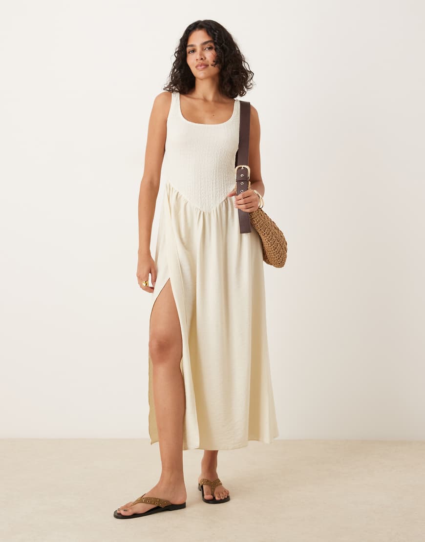 ASOS DESIGN - Strukturiertes Midikleid in Creme mit Oberteil mit Knitterstruktur und tiefem Ausschnitt-Weiß ASOS DESIGN - Strukturiertes Midikleid in Creme mit Oberteil mit Knitterstruktur und tiefem Ausschnitt-Weiß von ASOS DESIGN