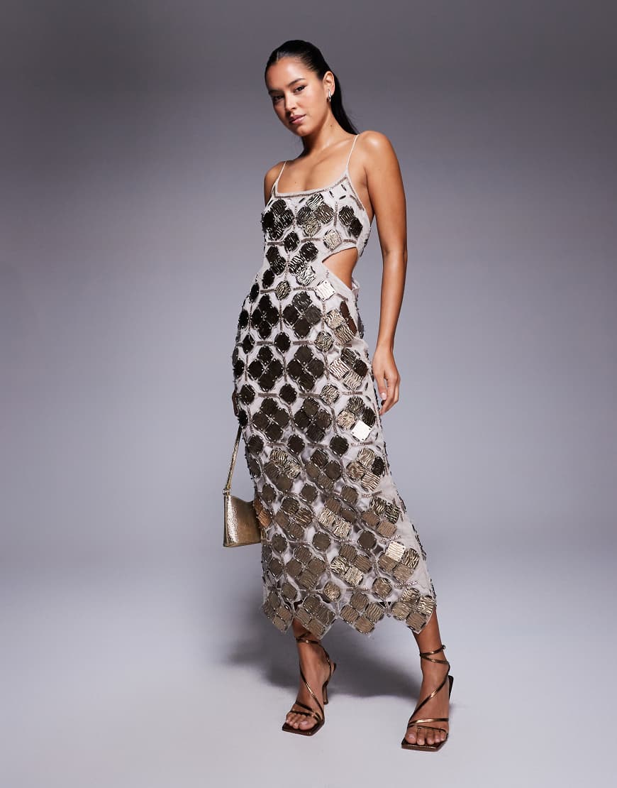 ASOS DESIGN - Midikleid in Graphit mit Verzierung, Zierausschnitt und Gitterdetails-Goldfarben ASOS DESIGN - Midikleid in Graphit mit Verzierung, Zierausschnitt und Gitterdetails-Goldfarben von ASOS DESIGN