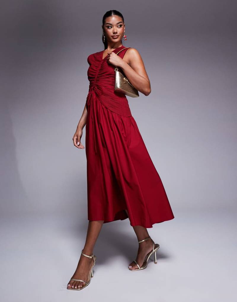 ASOS DESIGN - Midikleid in Rot mit gerafftem Oberteil und mittigem Tunnelzug-Rosa von ASOS DESIGN