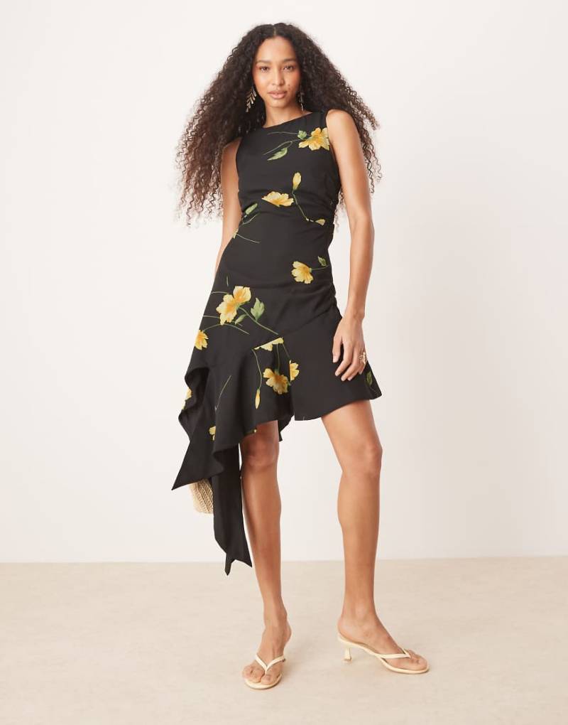 ASOS DESIGN - Midikleid in Schwarz und Gelb mit Blumenmuster und Wasserfallausschnitt-Bunt von ASOS DESIGN