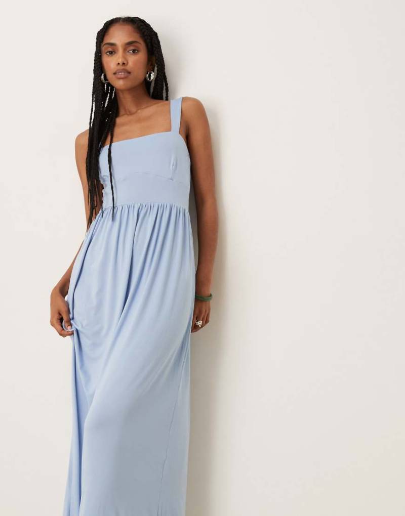 ASOS DESIGN - Midikleid in Staubblau mit eckigem Ausschnitt von ASOS DESIGN