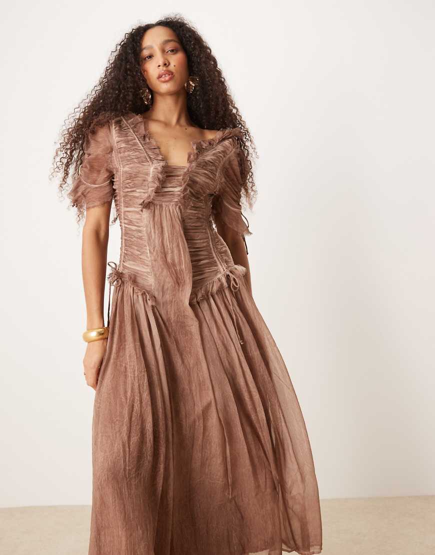 ASOS DESIGN - Midikleid in verwaschenem Hellbraun mit Raffung-Rosa von ASOS DESIGN