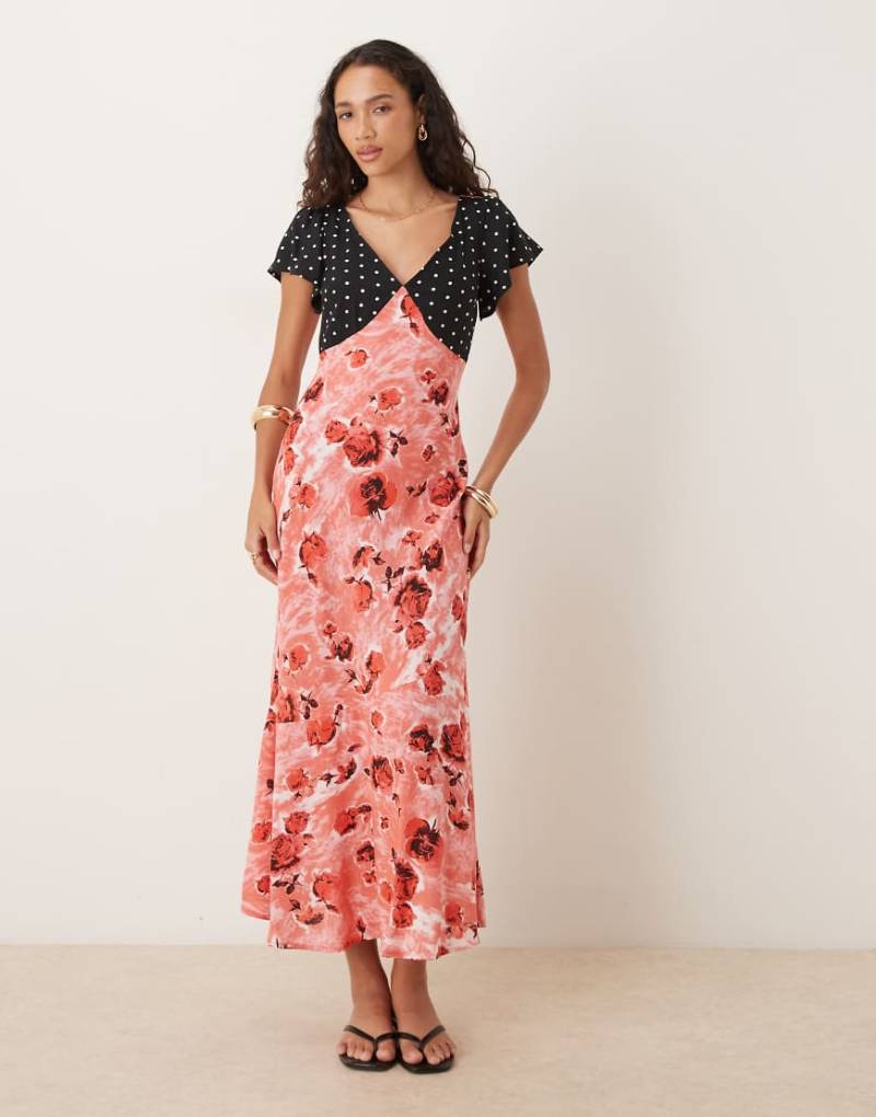 ASOS DESIGN - Midikleid mit Flügelärmeln und Blumenmuster-Bunt von ASOS DESIGN