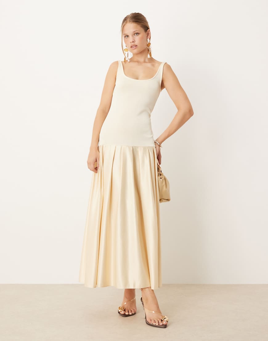ASOS DESIGN - Midikleid mit Rock aus Satin in Champagner, U-Boot-Ausschnitt und tief angesetzter Taille-Neutral ASOS DESIGN - Midikleid mit Rock aus Satin in Champagner, U-Boot-Ausschnitt und tief angesetzter Taille-Neutral von ASOS DESIGN