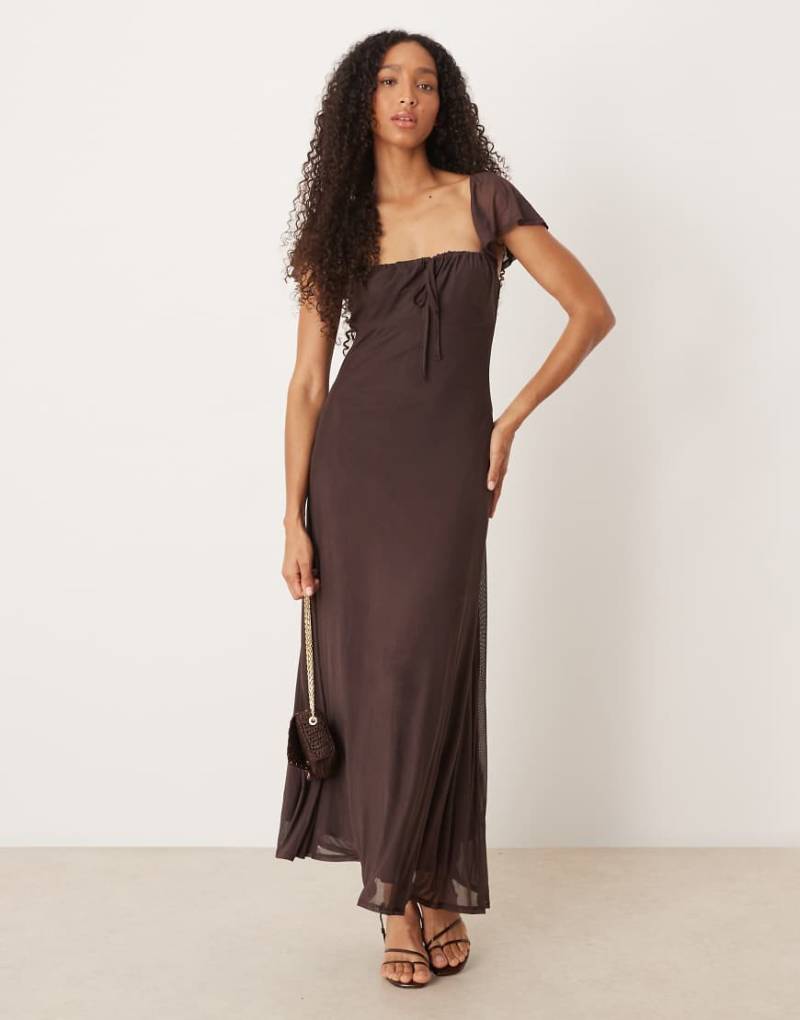 ASOS DESIGN - Milchmädchen-Maxikleid aus Netzstoff in Schokobraun mit Puffärmeln-Brown von ASOS DESIGN
