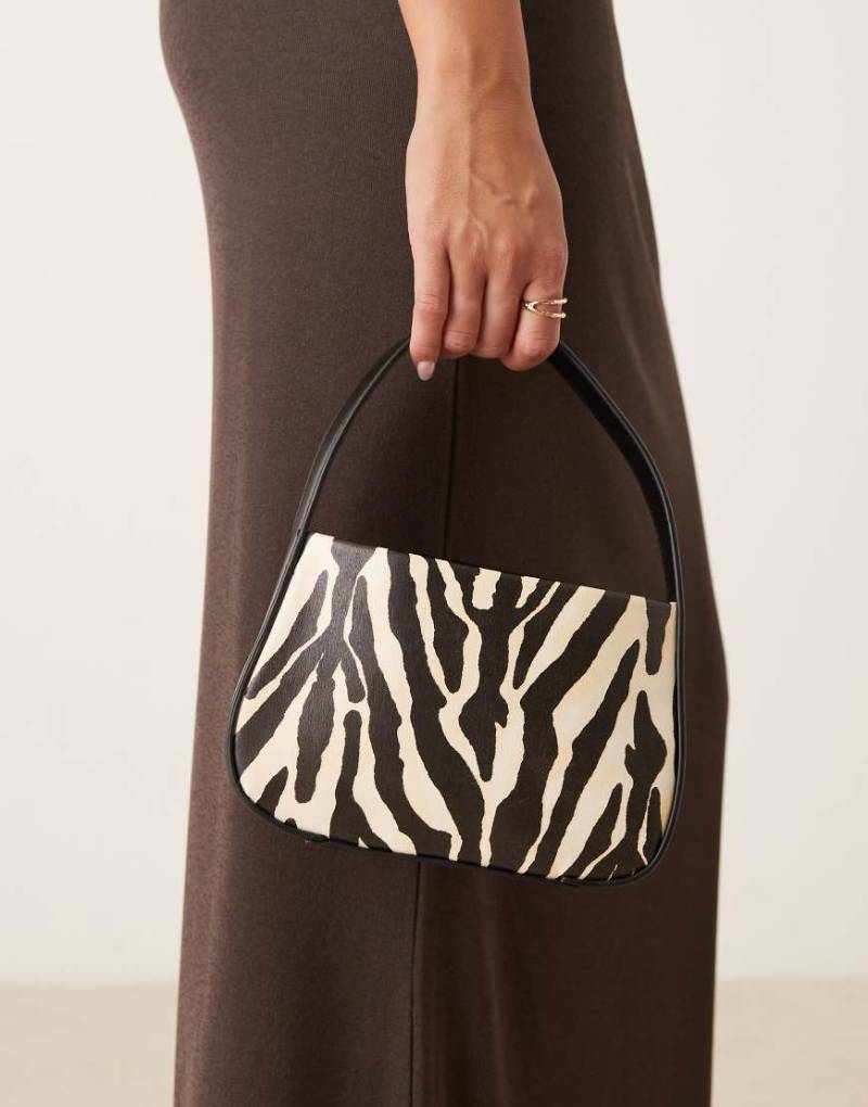 ASOS DESIGN - Mini-Clutch mit Zebra-Print-Bunt von ASOS DESIGN