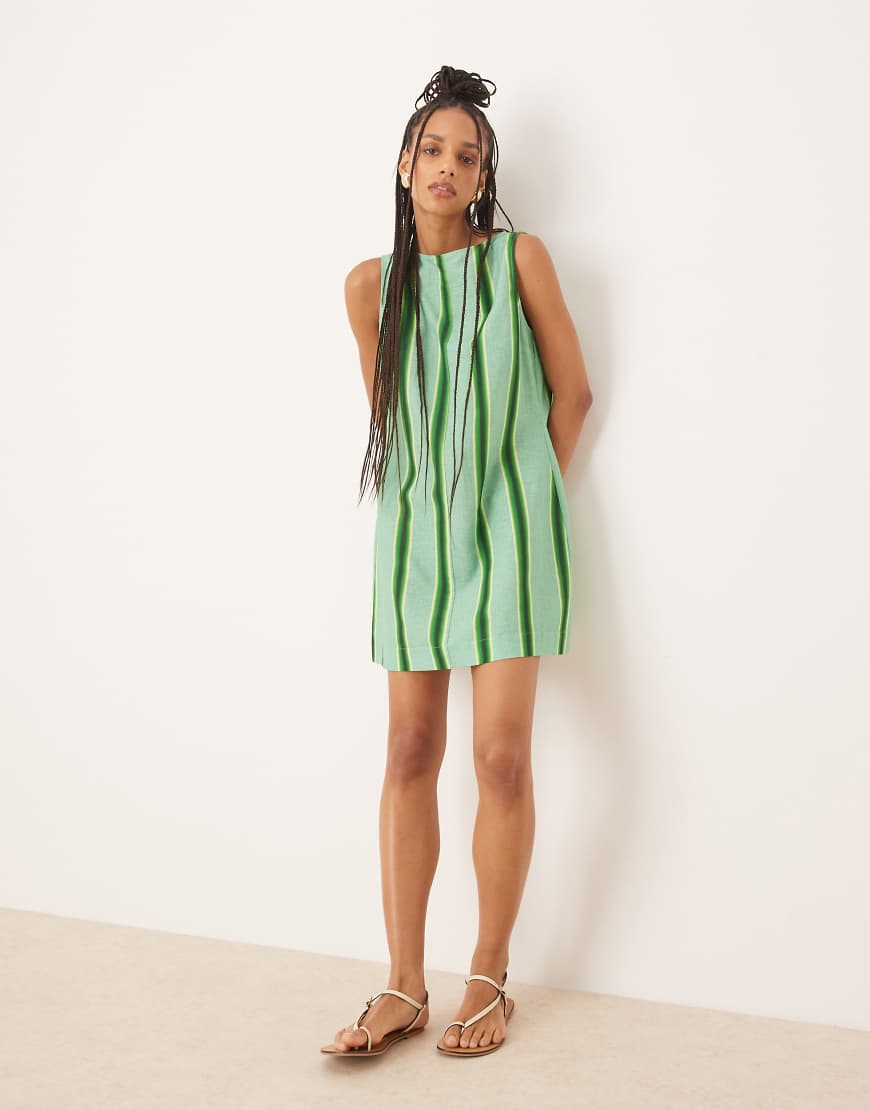 ASOS DESIGN - Mini-Etuikleid aus Baumwoll-Leinen in Grün gestreift mit U-Boot-Ausschnitt ASOS DESIGN - Mini-Etuikleid aus Baumwoll-Leinen in Grün gestreift mit U-Boot-Ausschnitt von ASOS DESIGN
