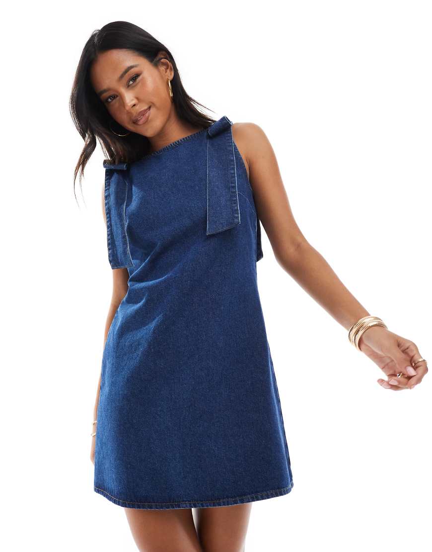 ASOS DESIGN - Mini-Etuikleid aus Denim mit Schleifen an den Schultern-Marineblau ASOS DESIGN - Mini-Etuikleid aus Denim mit Schleifen an den Schultern-Marineblau von ASOS DESIGN