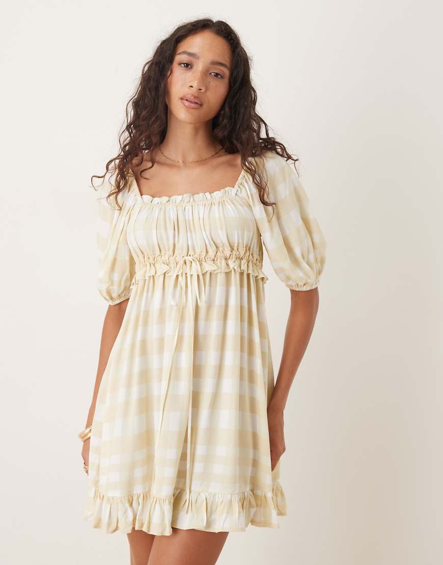 ASOS DESIGN - Mini-Hängerkleid in Gelb mit eckigem Ausschnitt, Puffärmeln und Karomuster-Bunt von ASOS DESIGN