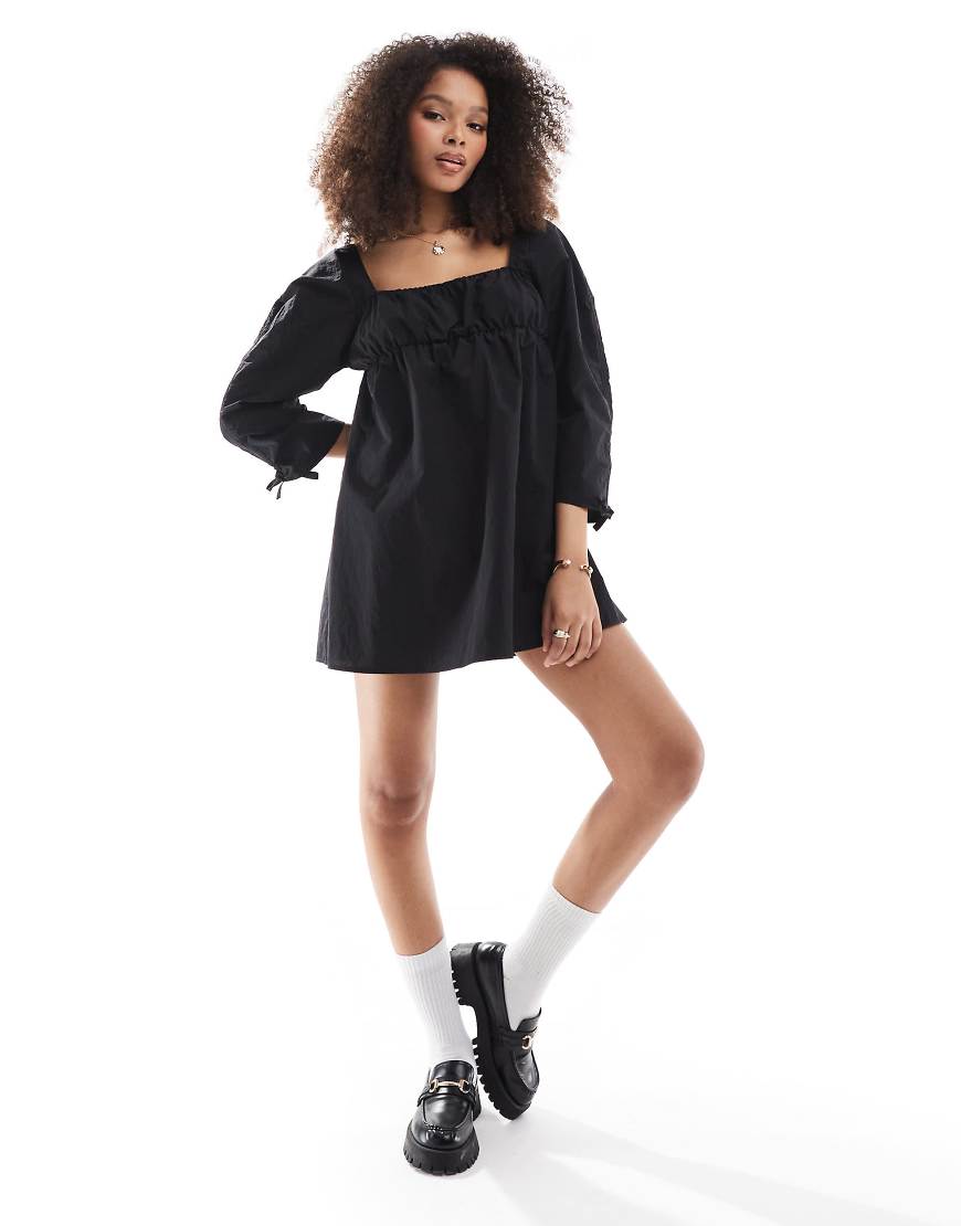 ASOS DESIGN - Minikleid in Schwarz mit Rüschenärmeln-Braun von ASOS DESIGN