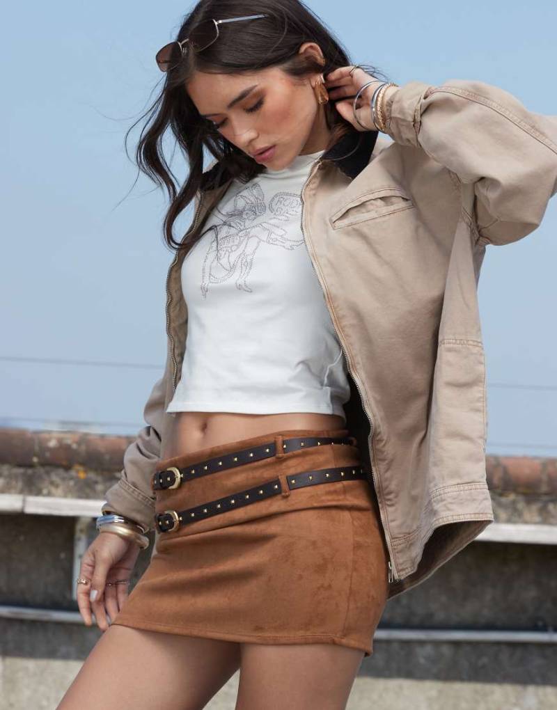ASOS DESIGN - Minirock aus Wildleder in Hellbraun mit Gürtel-Neutral von ASOS DESIGN