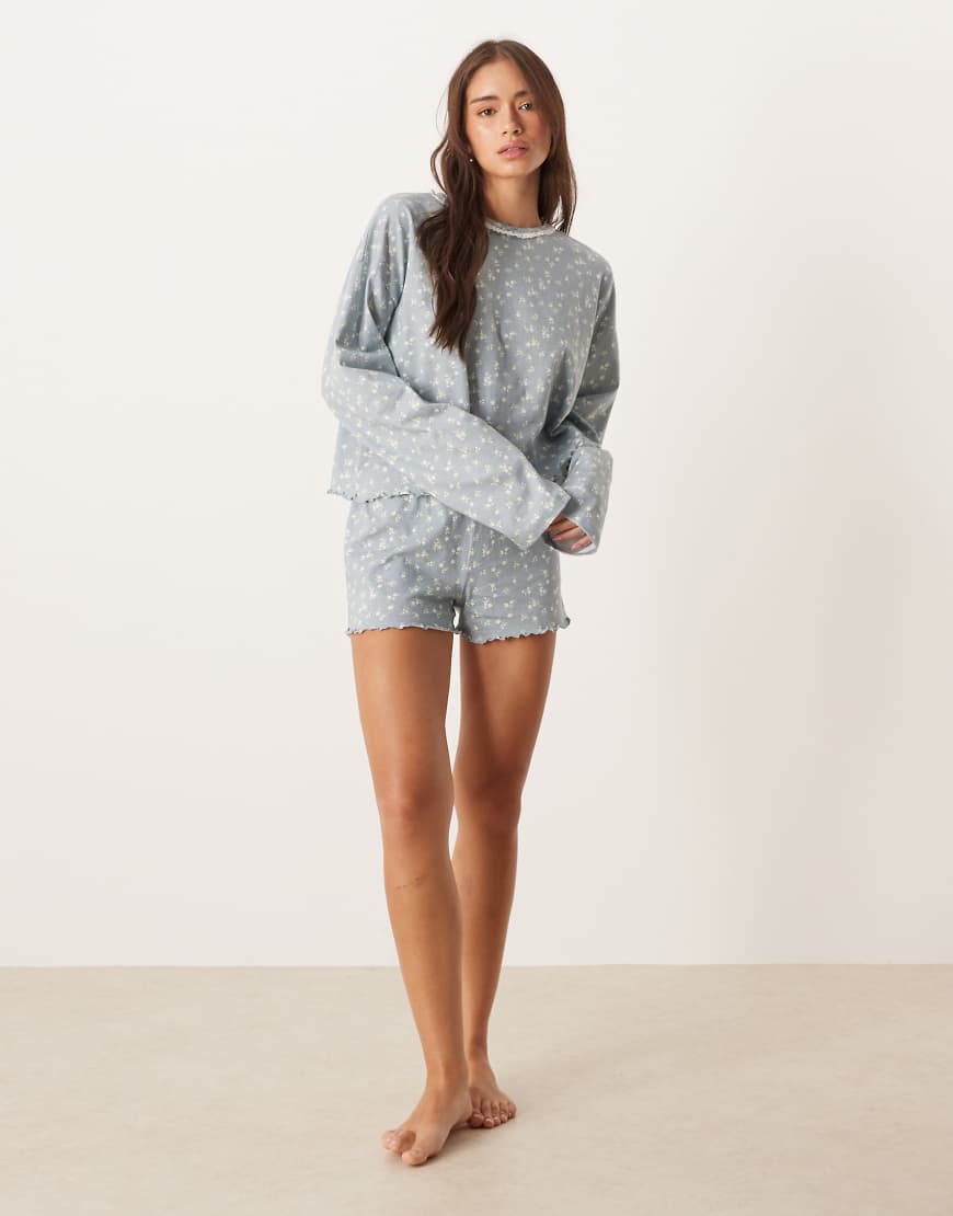 ASOS DESIGN - Mix and Match - Pyjama-Shorts in Blau mit Blümchenmuster von ASOS DESIGN