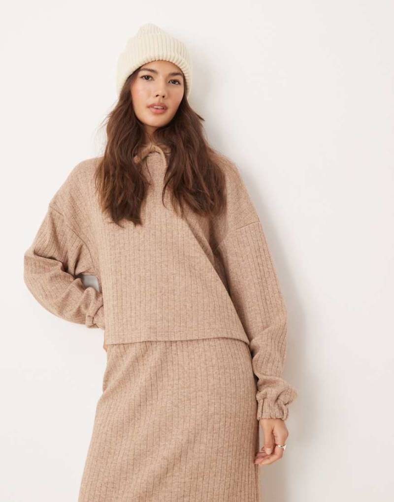 ASOS DESIGN - Mix & Match - Lounge-Kapuzenpullover in Braun mit breiter Rippenstruktur von ASOS DESIGN