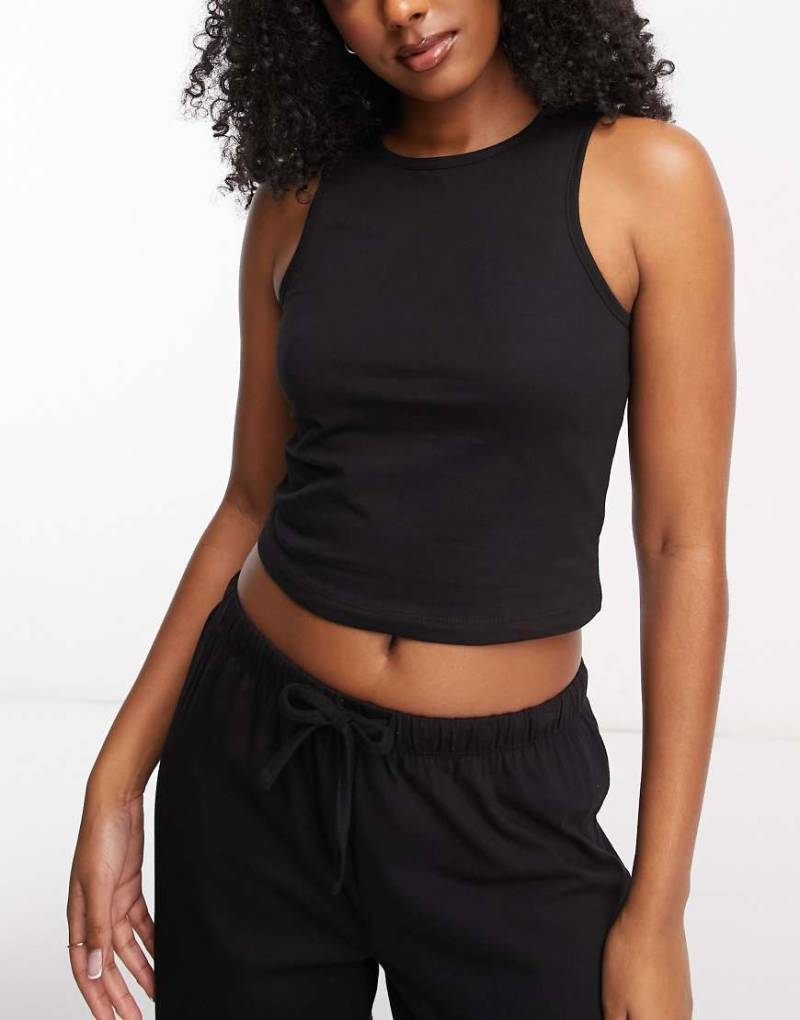 ASOS DESIGN - Mix & Match - Pyjama-Top aus Baumwolle mit Racer-Design vorn in Schwarz von ASOS DESIGN