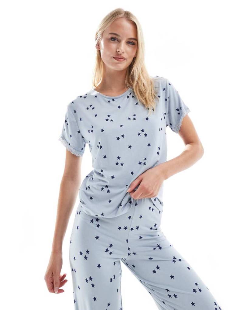 ASOS DESIGN - Mix & Match - Superweiches Pyjama-T-Shirt in Blau mit Sternmuster und Spitzenborte von ASOS DESIGN