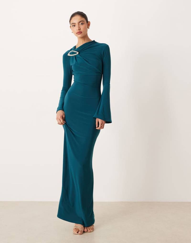 ASOS DESIGN - Modesty - Maxikleid in Blau mit Strassbesatz und drapiertem Detail am Ausschnitt von ASOS DESIGN