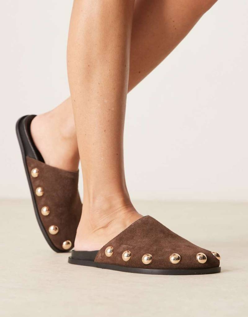 ASOS DESIGN - Motion - Flache Mules aus Wildleder in Braun-Bunt von ASOS DESIGN