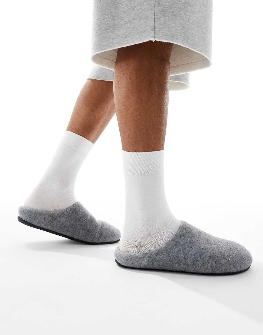 ASOS DESIGN - Mule-Hausschuhe in Grau meliert von ASOS DESIGN