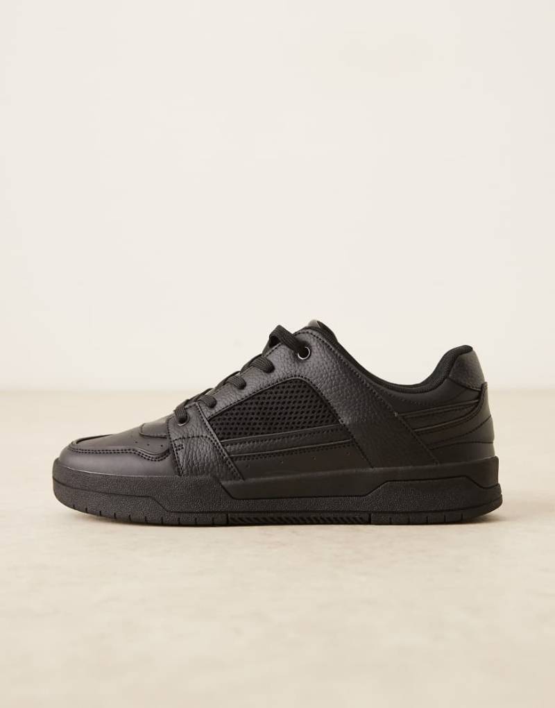 ASOS DESIGN - Multi-Panel-Sneaker in Schwarz von ASOS DESIGN