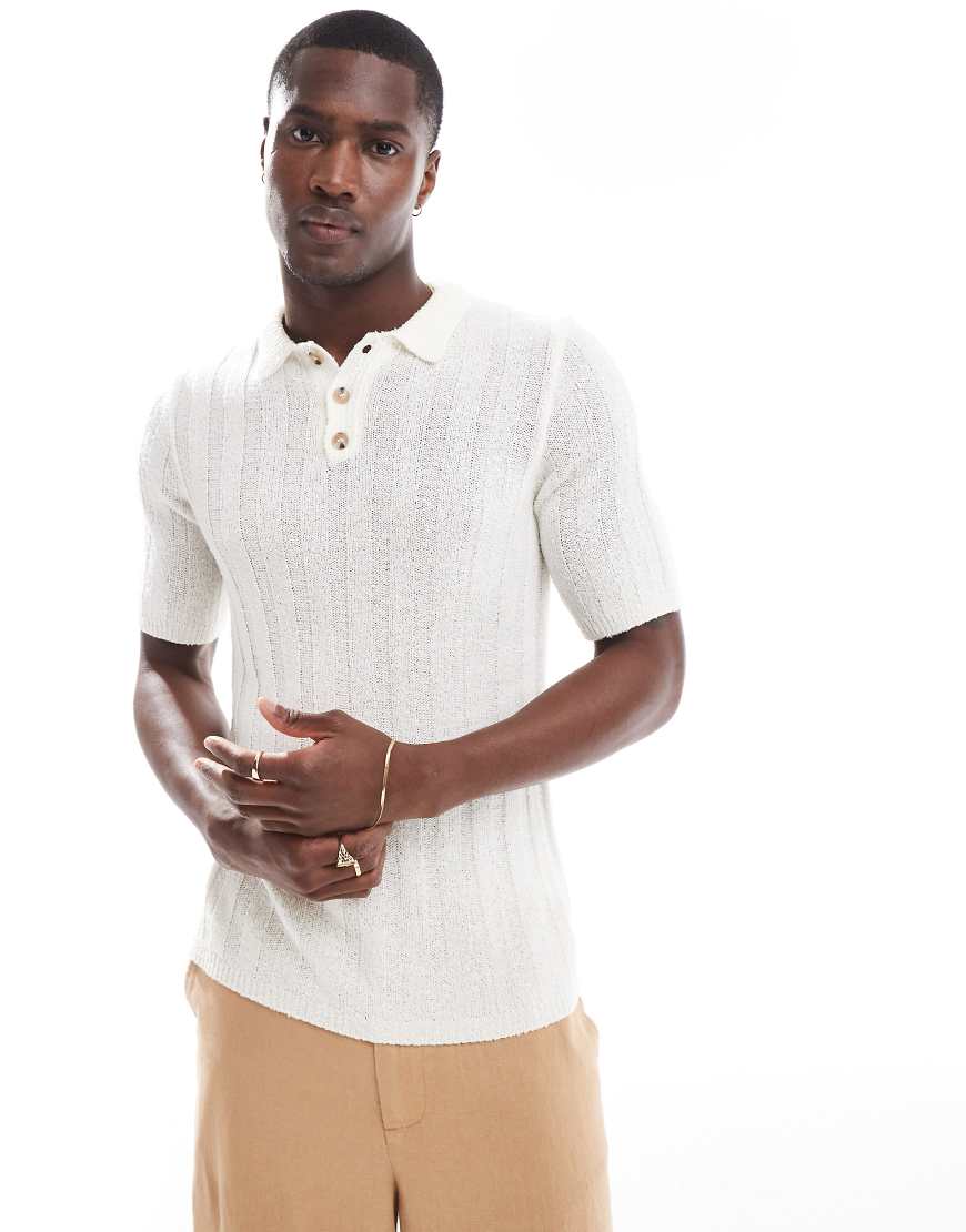 ASOS DESIGN - Muskel-Poloshirt in Stein aus Rippstrick in Flammgarn-Optik-Neutral von ASOS DESIGN