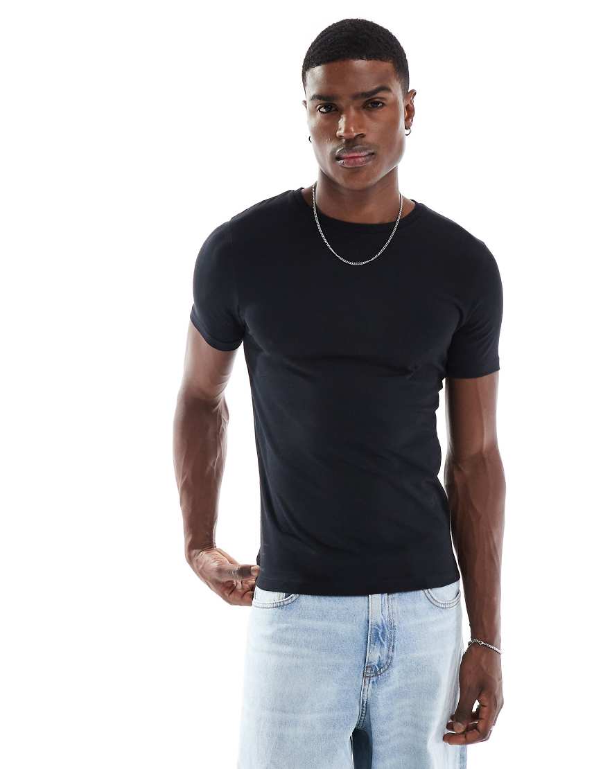 ASOS DESIGN - Basic-T-Shirt in Schwarz mit körperbetontem Schnitt ASOS DESIGN - Basic-T-Shirt in Schwarz mit körperbetontem Schnitt von ASOS DESIGN