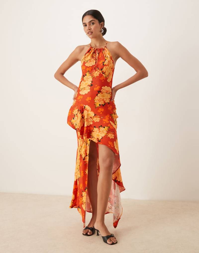 ASOS DESIGN - Neckholder-Maxikleid aus Satin mit Blumenprint und Rüschensaum-Bunt von ASOS DESIGN