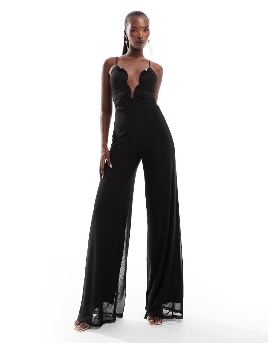 ASOS DESIGN - Netzstoff-Jumpsuit in Schwarz mit schmalen Trägern, weitem Bein und kurvigem Ausschnitt ASOS DESIGN - Netzstoff-Jumpsuit in Schwarz mit schmalen Trägern, weitem Bein und kurvigem Ausschnitt von ASOS DESIGN