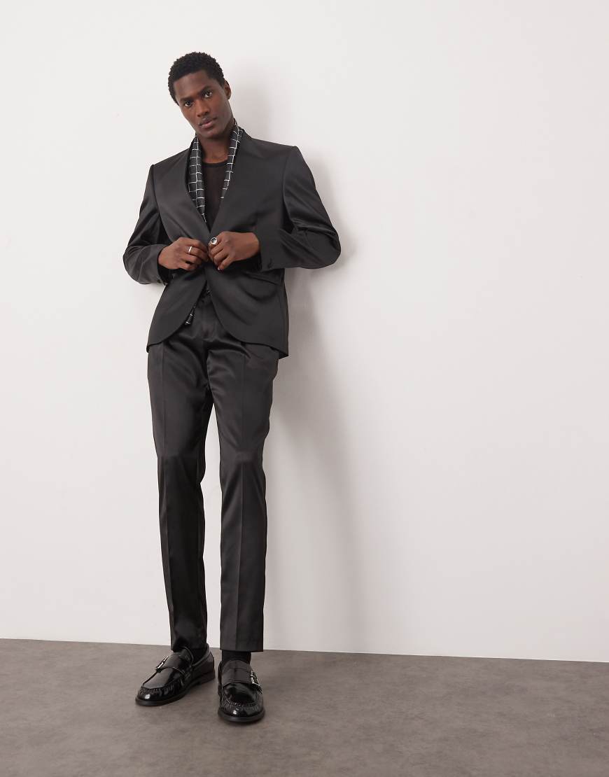 ASOS DESIGN - Neu eingetroffen - Eng geschnittene Anzughose aus Satin in Schwarz von ASOS DESIGN