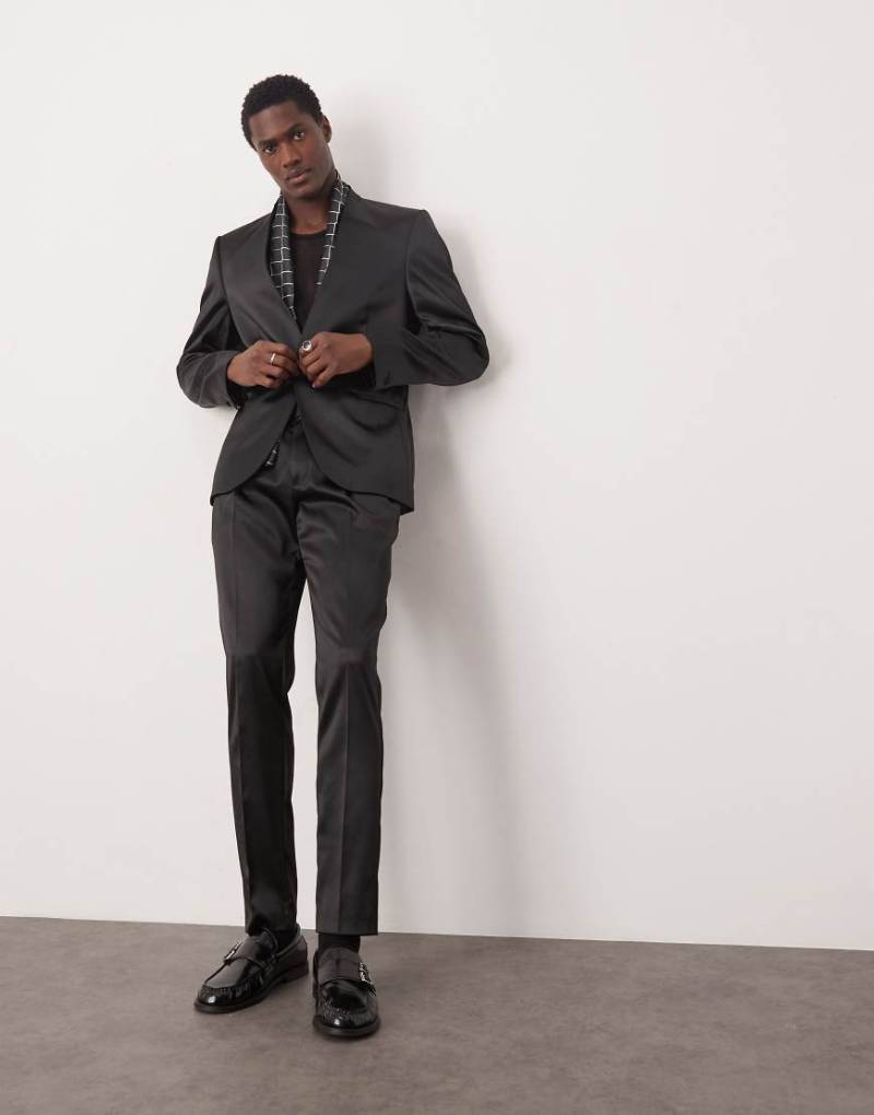 ASOS DESIGN - Neu eingetroffen - Eng geschnittene Anzughose aus Satin in Schwarz von ASOS DESIGN