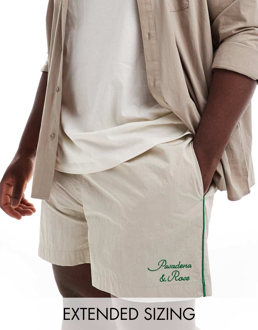 ASOS DESIGN - Nylon-Shorts in Ecru mit grüner Paspelierung-Neutral ASOS DESIGN - Nylon-Shorts in Ecru mit grüner Paspelierung-Neutral von ASOS DESIGN