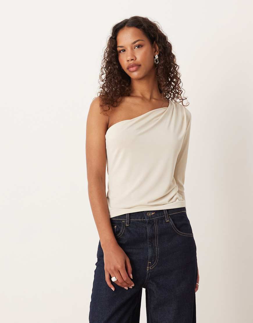 ASOS DESIGN - Oberteil aus Modal in Creme mit verdrehtem One-Shoulder-Design und einem langen Ärmel-Weiß von ASOS DESIGN