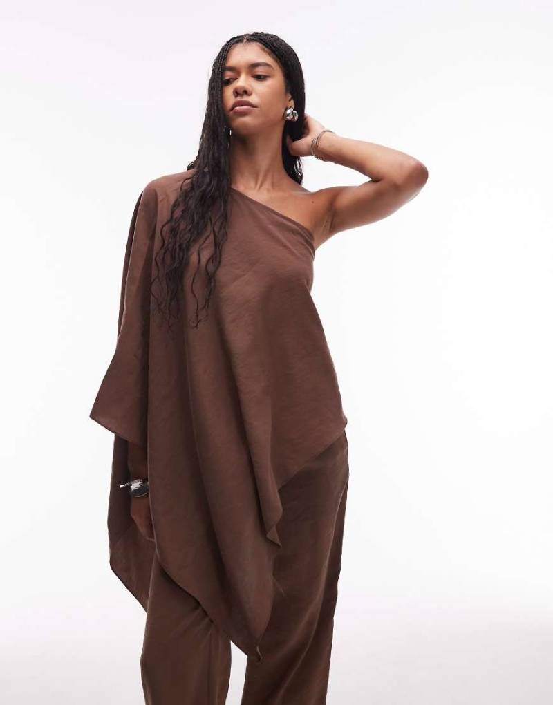 ASOS DESIGN - Oberteil aus Modal in Schokobraun mit drapiertem One-Shoulder-Design von ASOS DESIGN