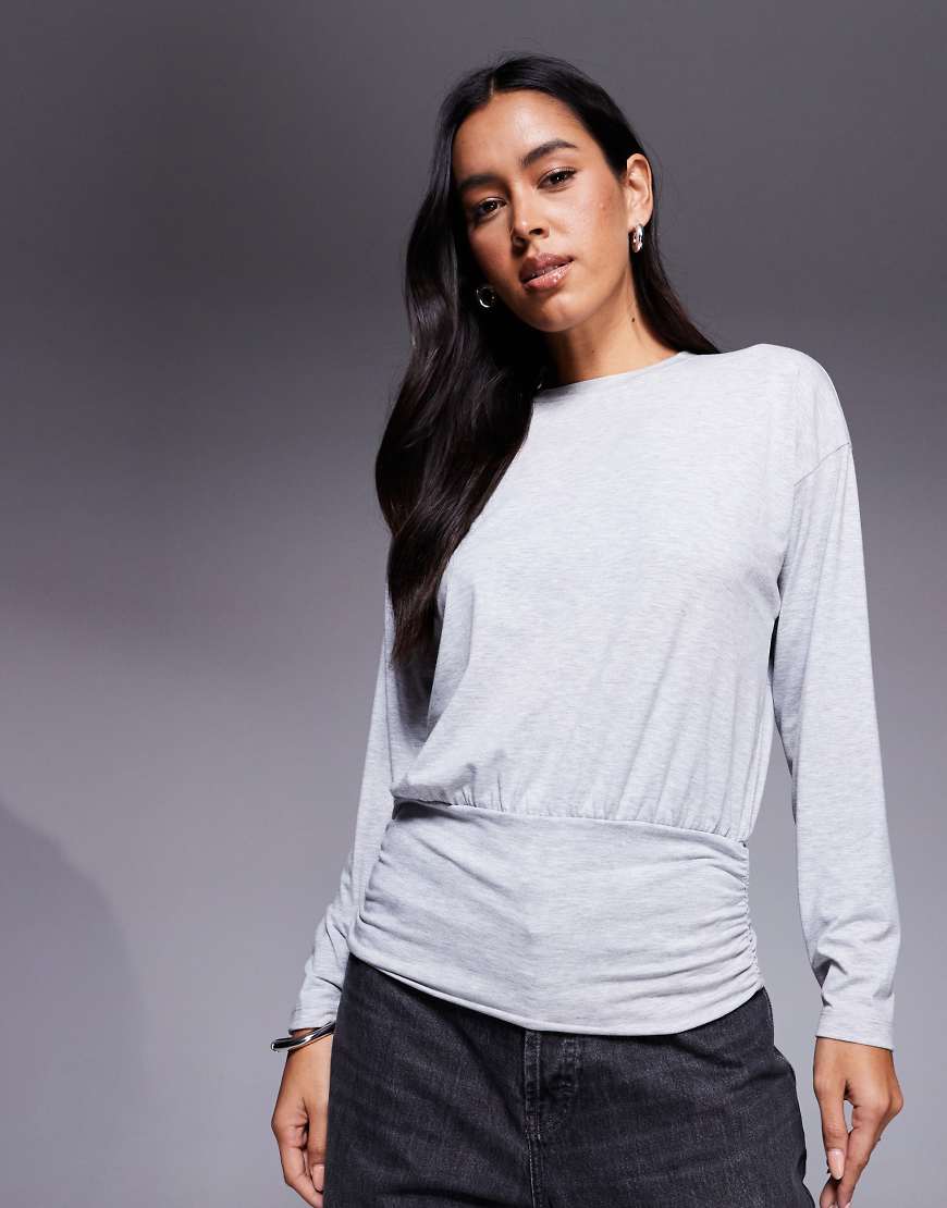 ASOS DESIGN - Oberteil in Grau mit geraffter Taille und Fledermausärmeln-Lila von ASOS DESIGN